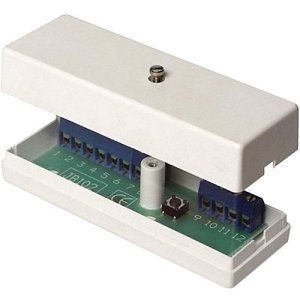 Alarmtech JB-102 Junction Box, 12 Screw Terminals, 2 Anti-Tamper SWitch Connection, White